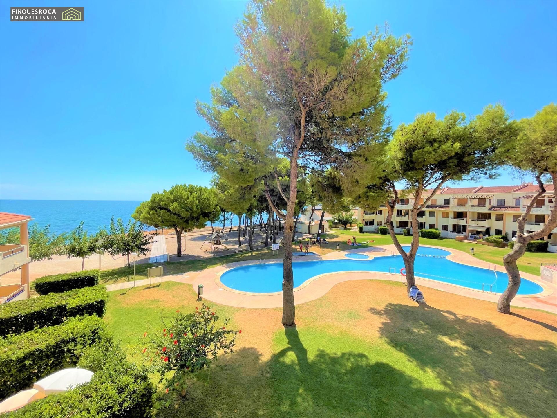 Jardí de Apartament en venda en Alcanar amb Jardí privat, Terrassa i Alarma