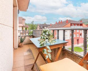 Terrasse von Dachboden zum verkauf in Parres mit Terrasse und Balkon