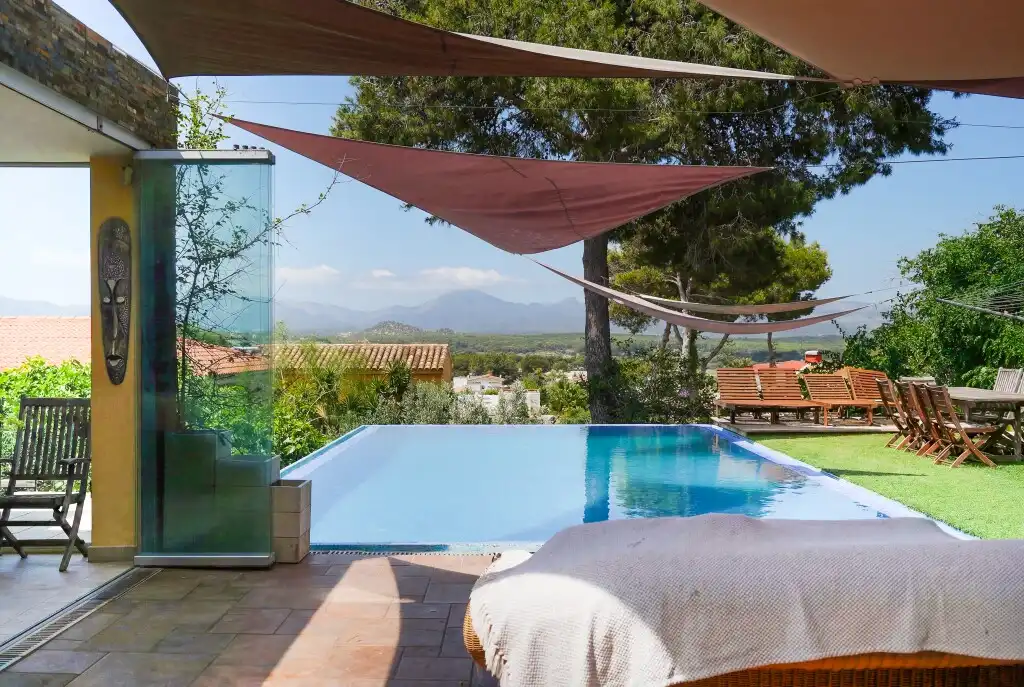 Chalet con piscina en venta en El Toro, imagen 2