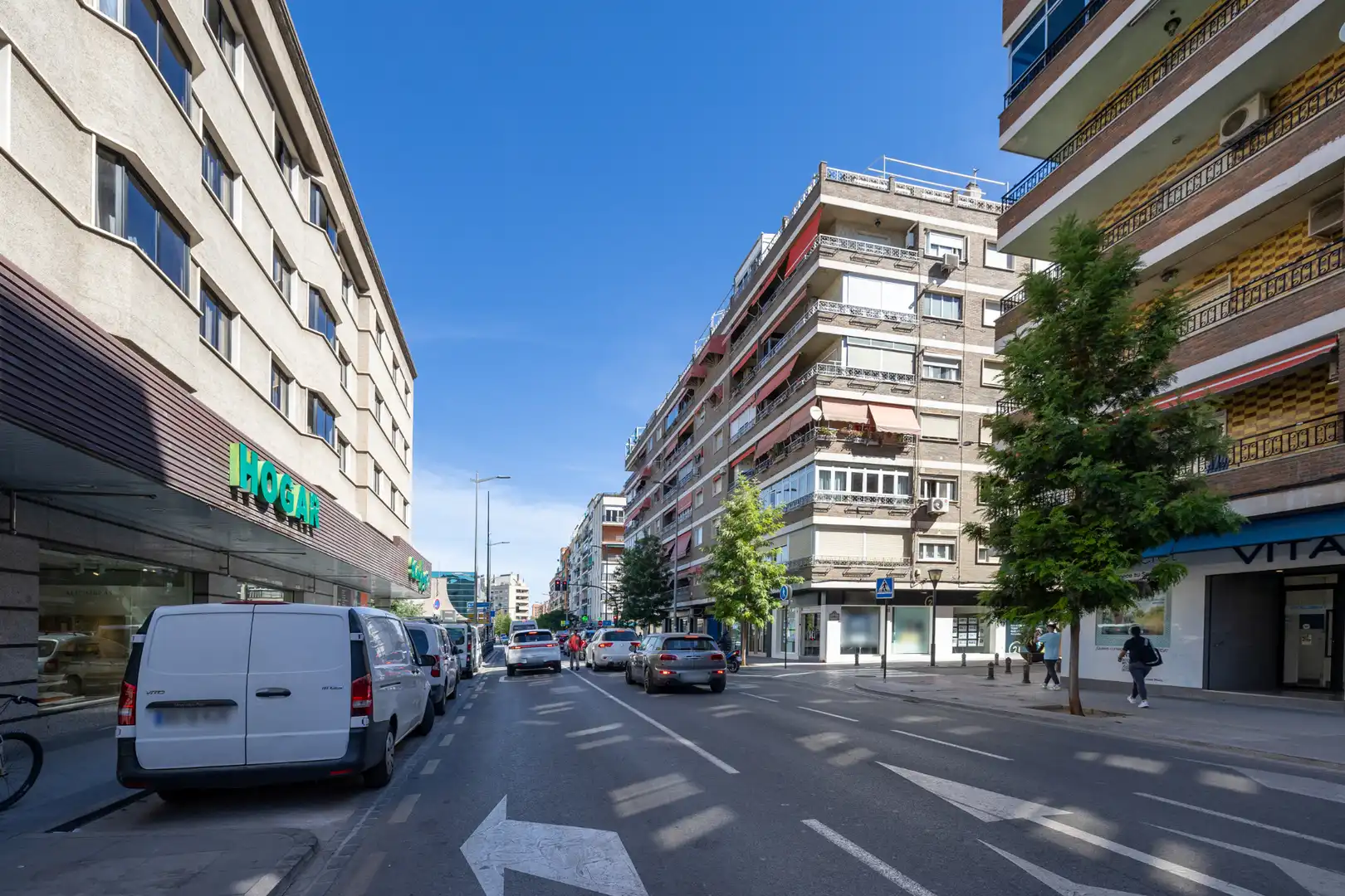 Vista exterior de Pis en venda en Granada amb Calefacció, Traster i Balcó