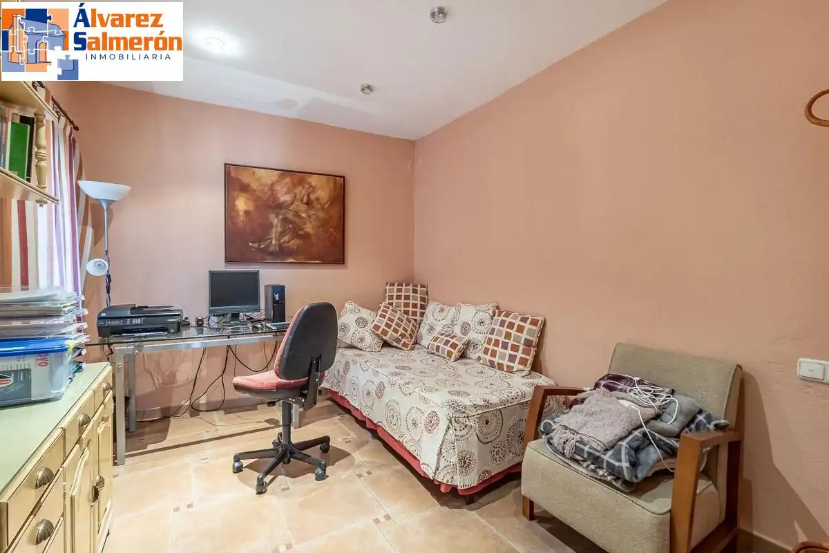 Casa o chalet en venta en Huétor Vega con Aire acondicionado, Calefacción y Jardín privado