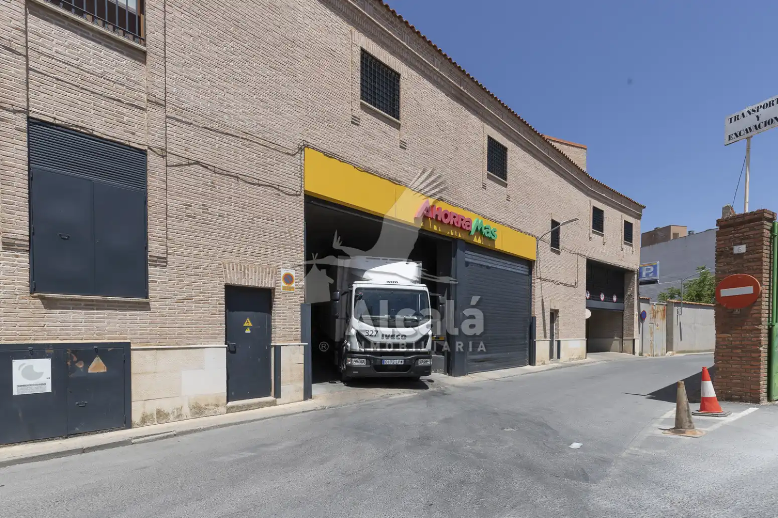 Außenansicht von Wohnung zum Verkauf in Ocaña mit Heizung, Privatgarten und Terrasse