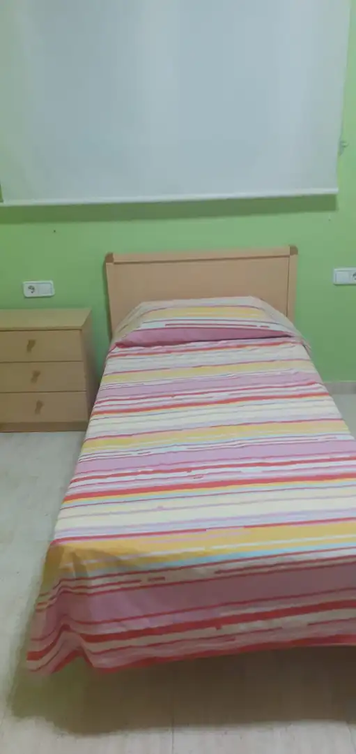 Habitación de Casa adosada de alquiler en Càlig con Jardín privado, Terraza y Amueblado