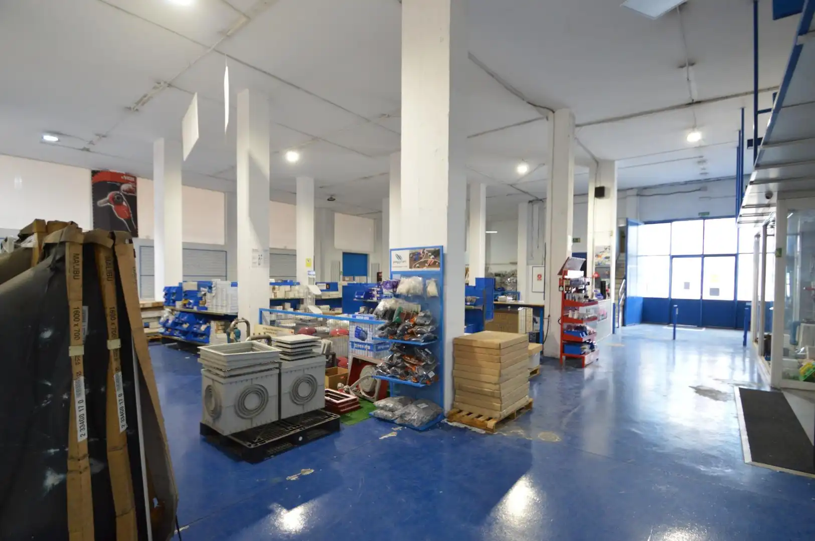 Nave industrial de alquiler en Almería