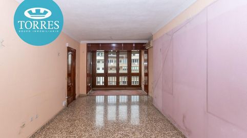 Foto 4 de Piso en venta en Avenida de Andalucía, Carranque - Haza Cuevas, Málaga Capital