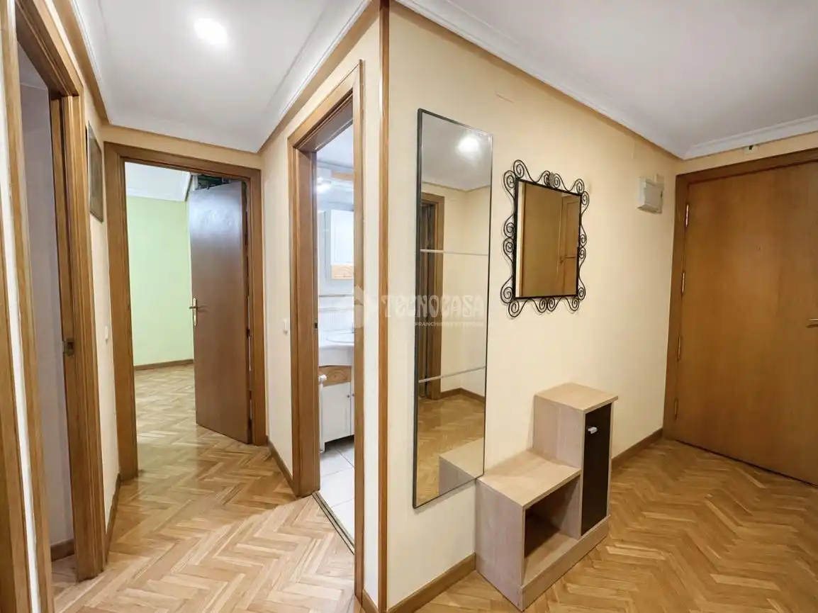 Piso en venta en San Fernando de Henares con Aire acondicionado, Calefacción y Parquet