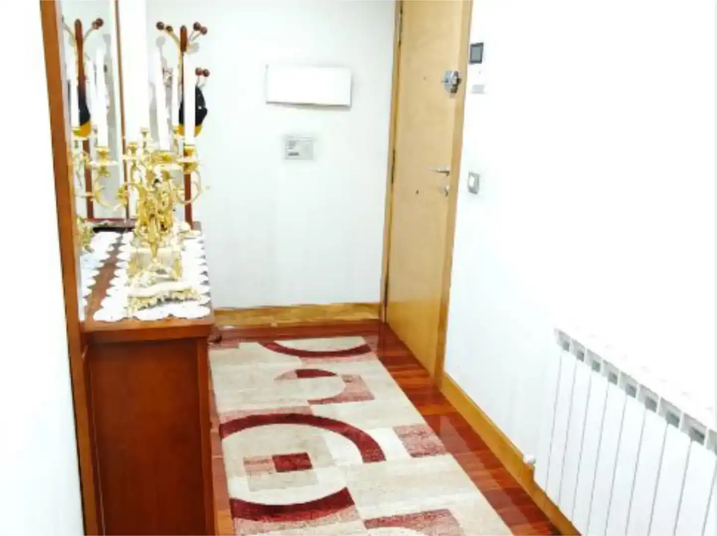 Piso en venta en Santurtzi  con Balcón