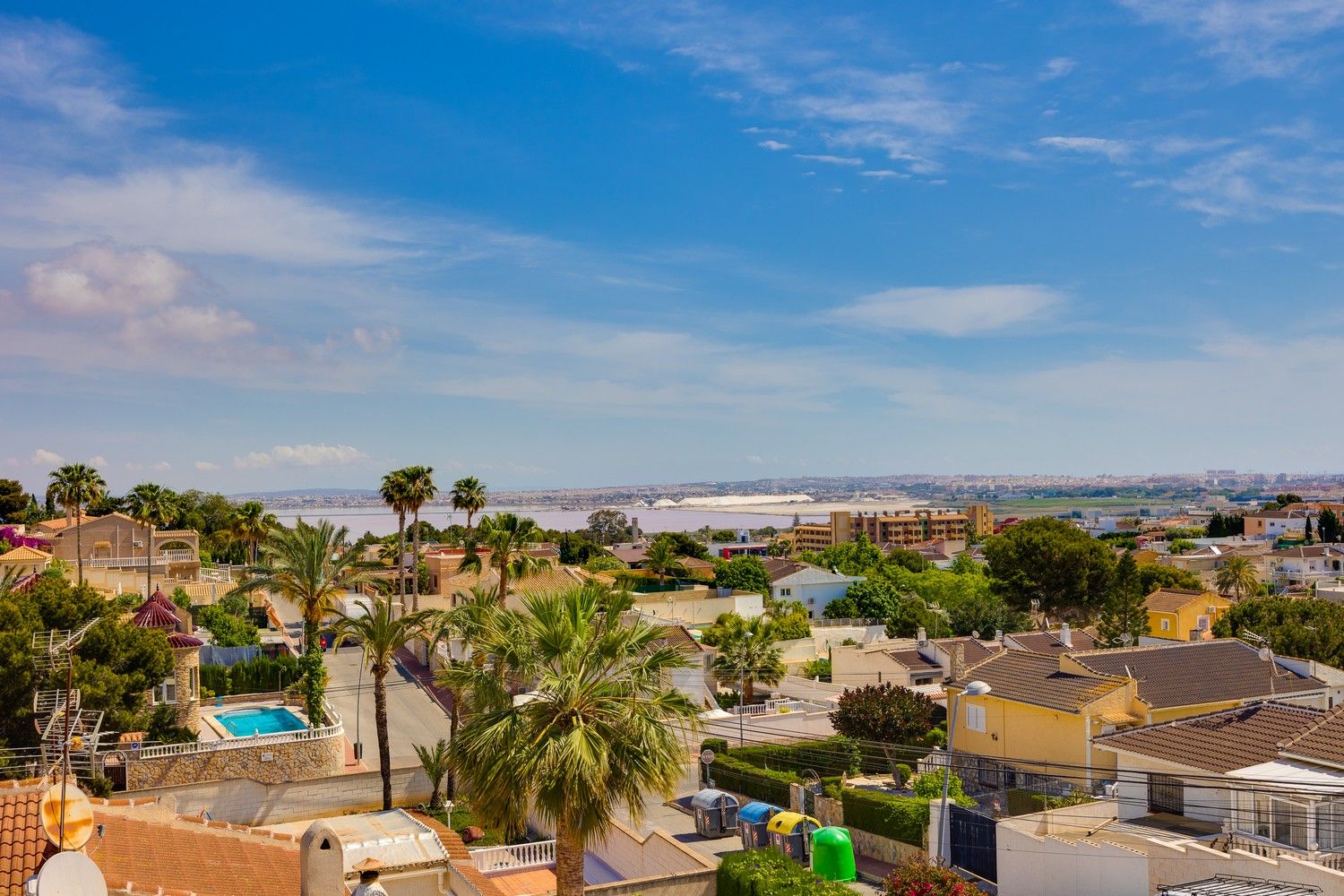 Exterior view of Country house for sale in Torrevieja  with Air Conditioner, Heating and Private garden