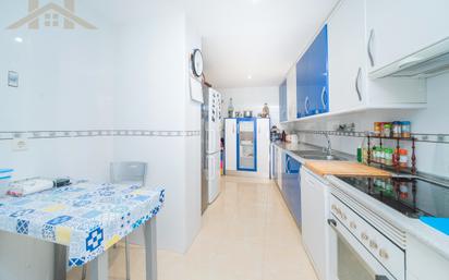 Kitchen of Flat for sale in Navalcarnero