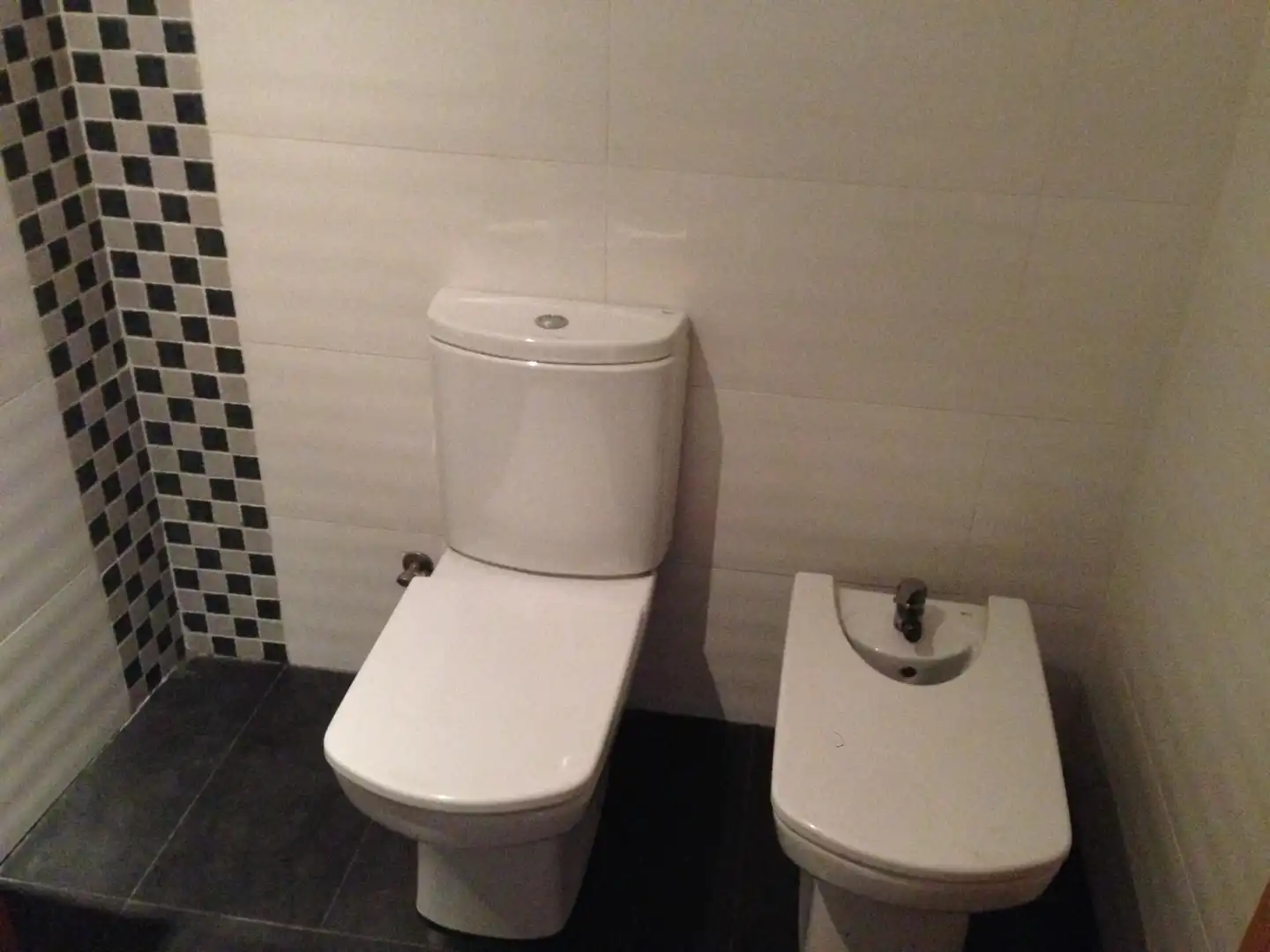 Bany de Pis en venda en Montcada i Reixac amb Aire condicionat i Terrassa
