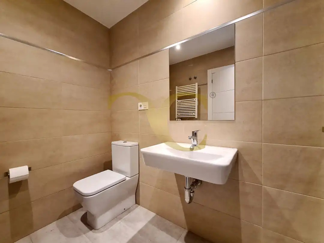 Piso con ascensor en venta en Paseo del Muro de San Lorenzo, imagen 23