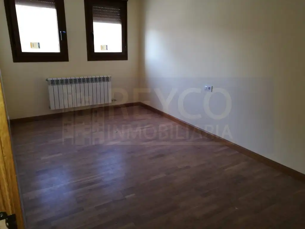 Wohnzimmer von Wohnung zum Verkauf in Baños de Río Tobía