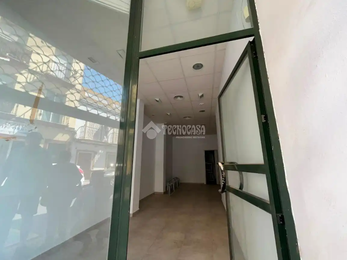 Business premises for sale in Centro - Doña Mercedes, imagen 4