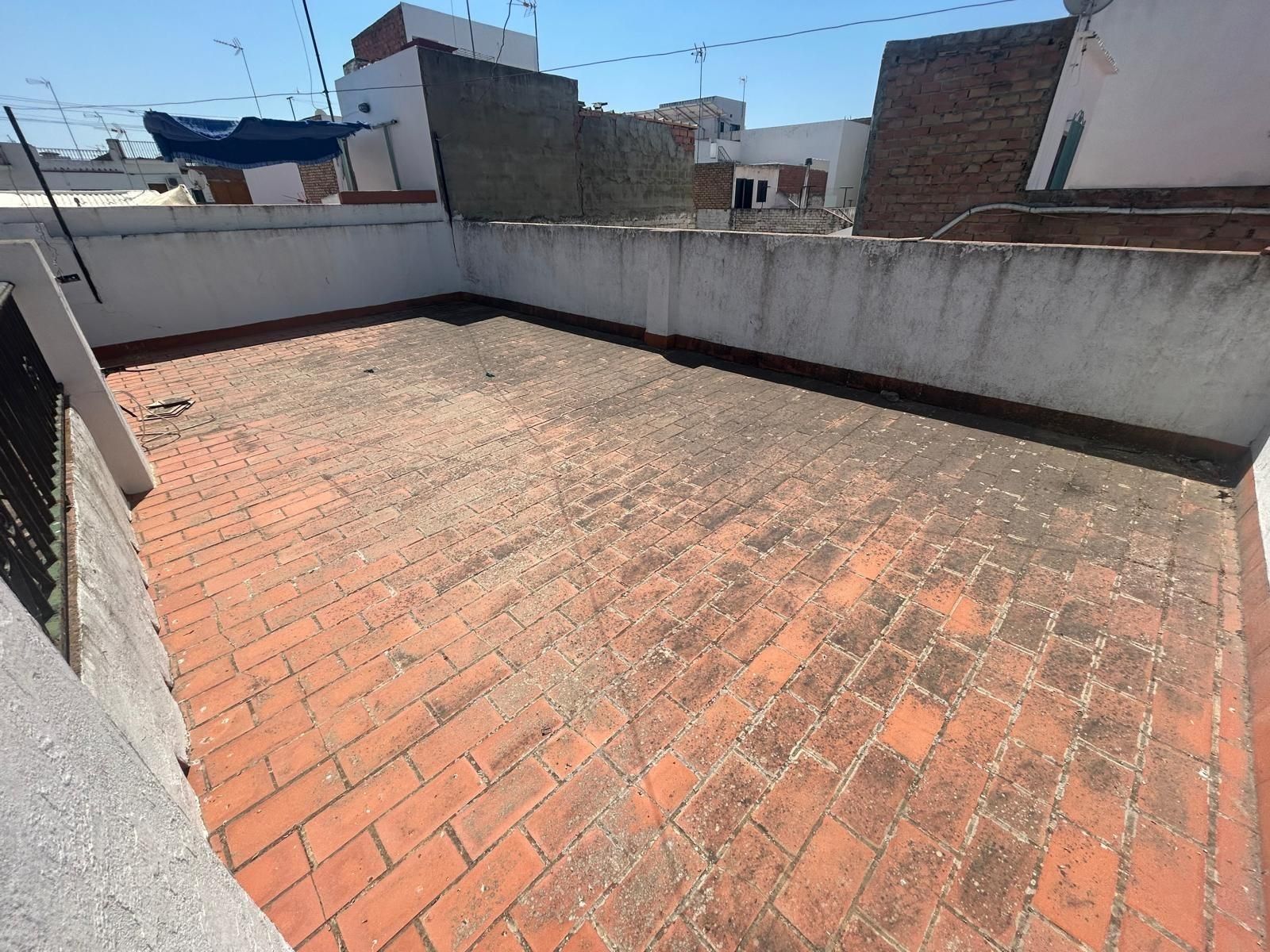 House or chalet for sale in Los Palacios y Villafranca