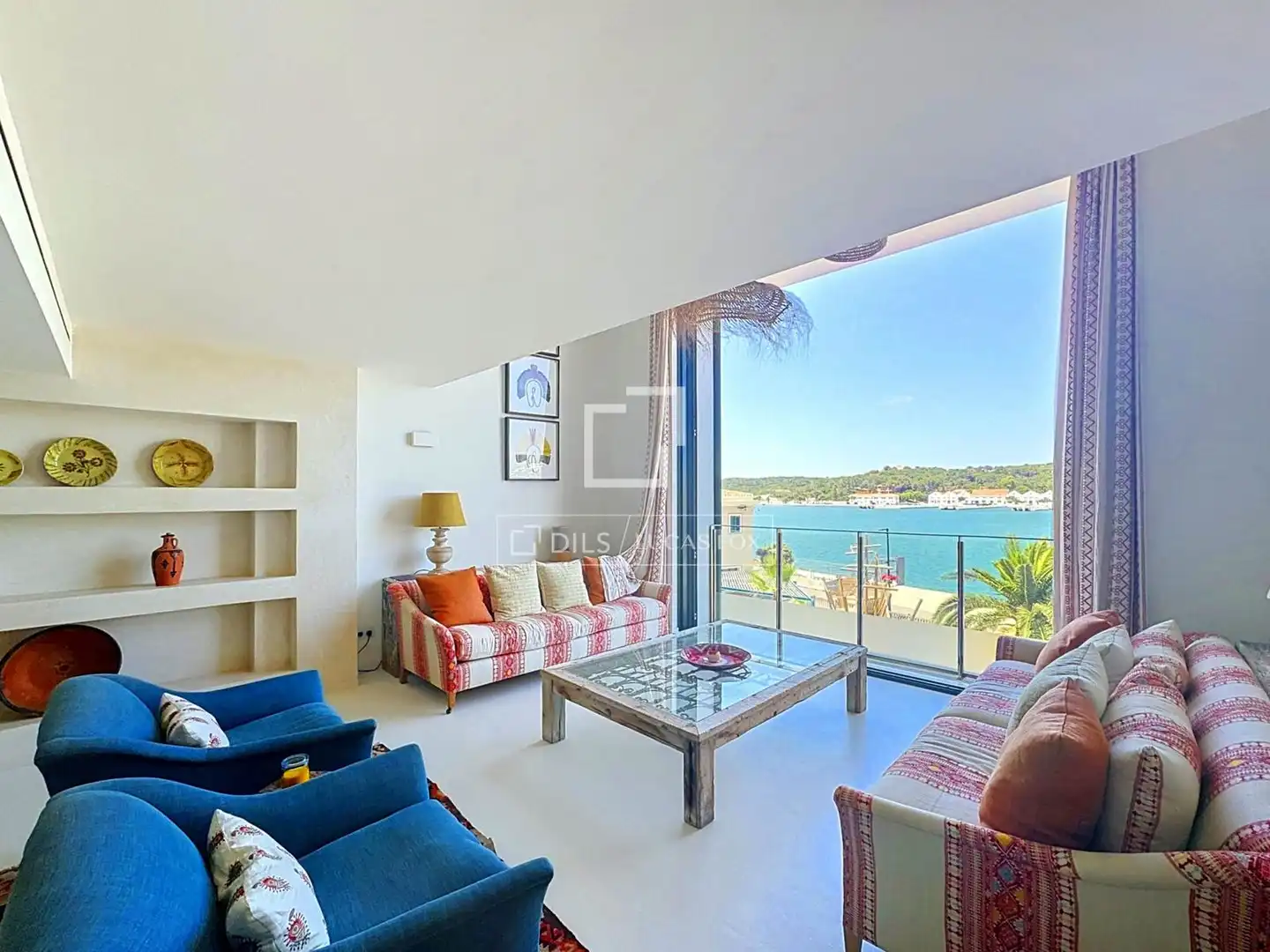 Sala d'estar de Casa o xalet en venda en Maó - Mahón amb Aire condicionat, Calefacció i Jardí privat