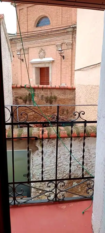 Balcony of Houses for sale in Morés  with Private garden
