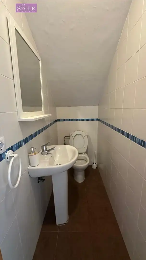 Bany de Casa adosada en venda en Conil de la Frontera amb Jardí privat, Terrassa i Piscina comunitària