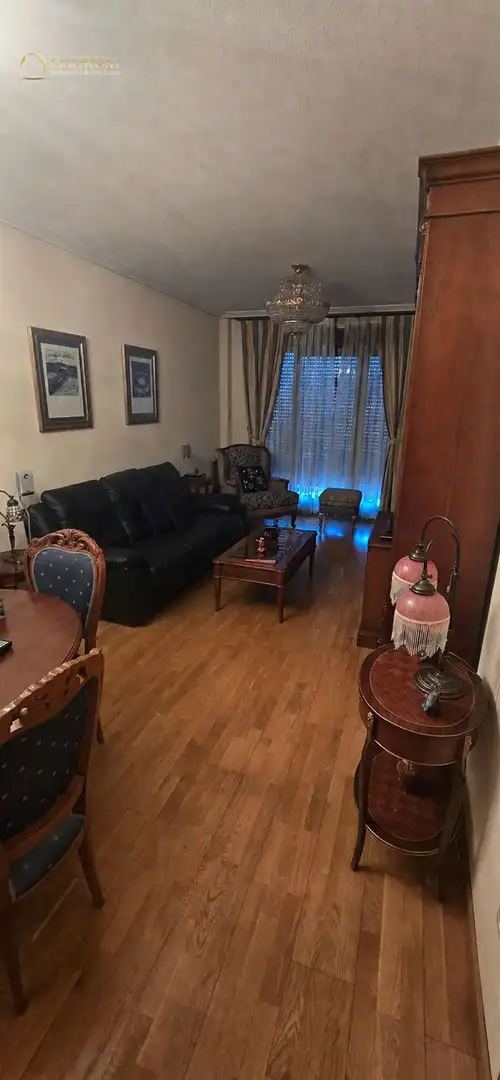 Flat with pool for sale in M Lopez Zubero