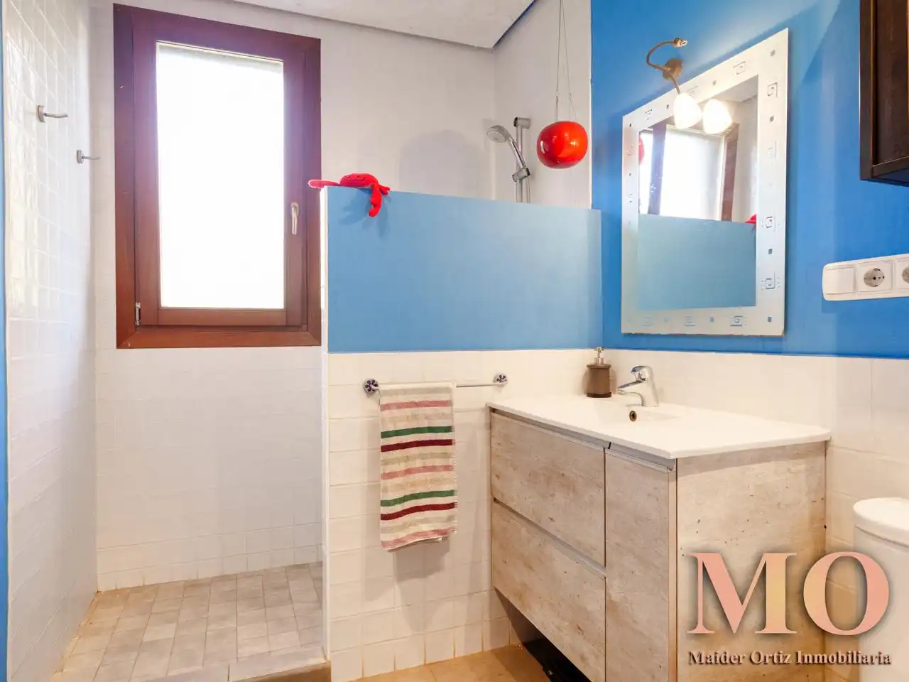 Badezimmer von Country house zum Verkauf in Bergara mit Heizung, Privatgarten und Terrasse