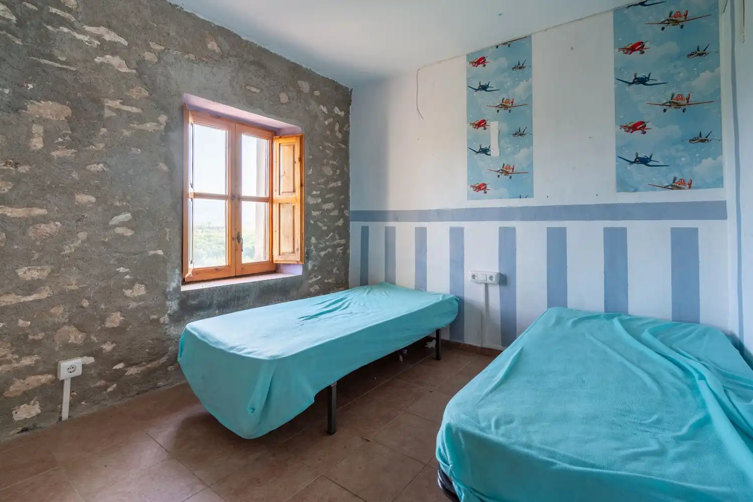 Schlafzimmer von Country house zum Verkauf in Tortosa mit Privatgarten, Terrasse und Abstellraum