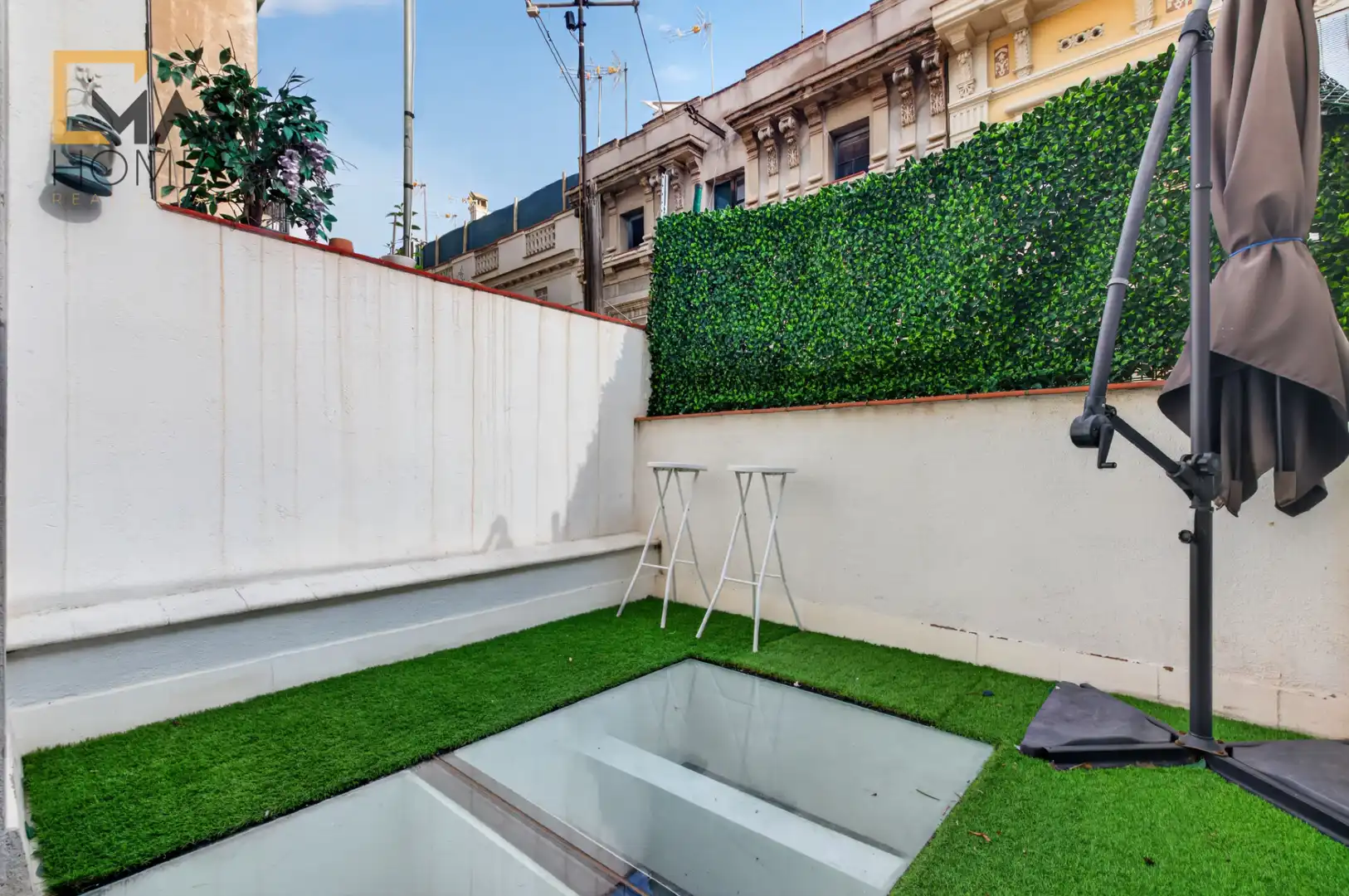 Terraza de Casa adosada en venta en Ciutat Vella