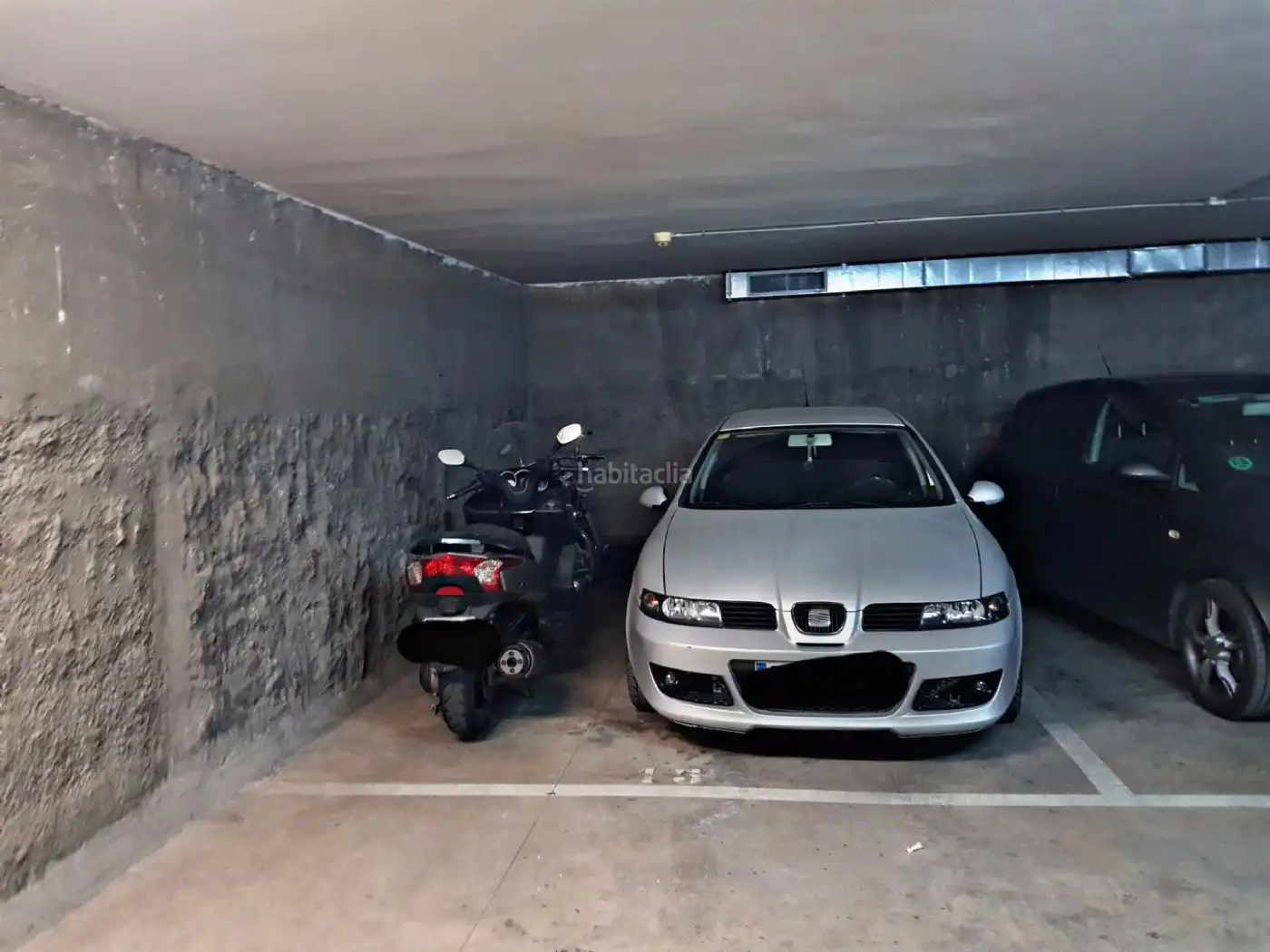 Einzelparkplatz zum Verkauf in Carrer de Rafael Casanova 50