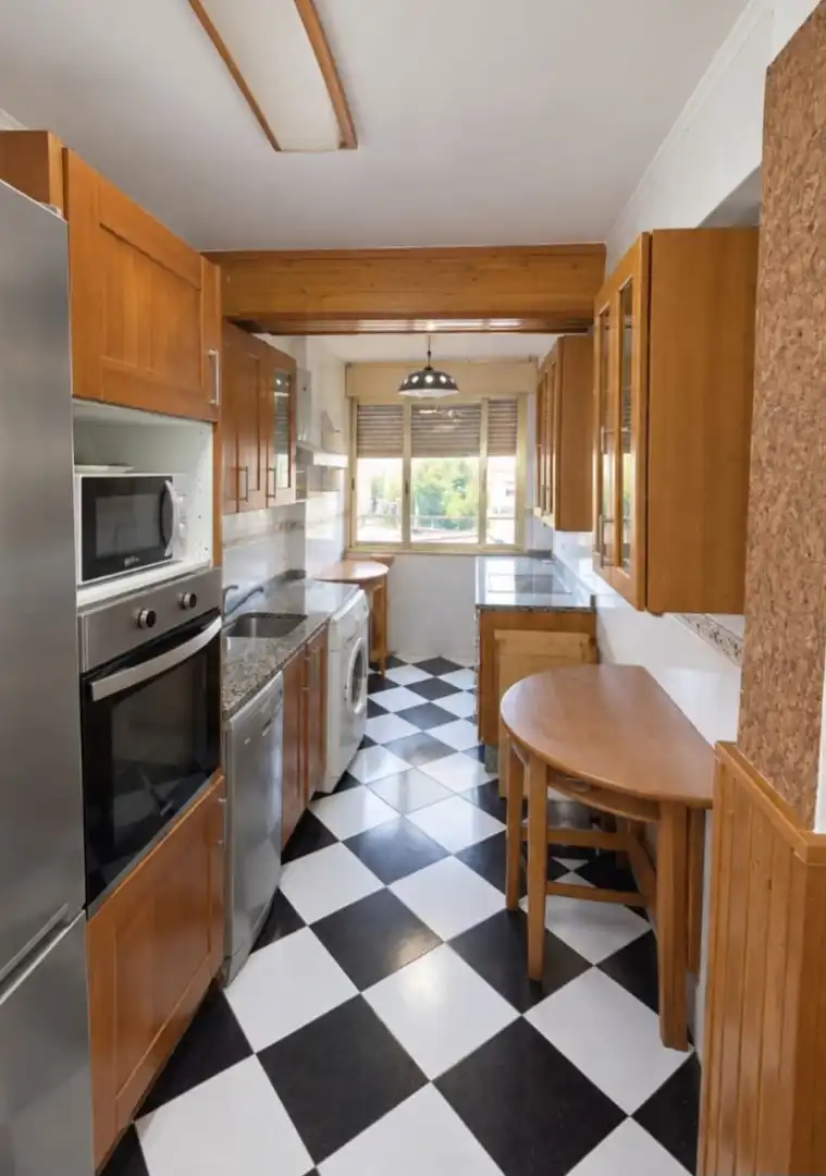 Cocina de Piso en venta en Sur - PAU 4