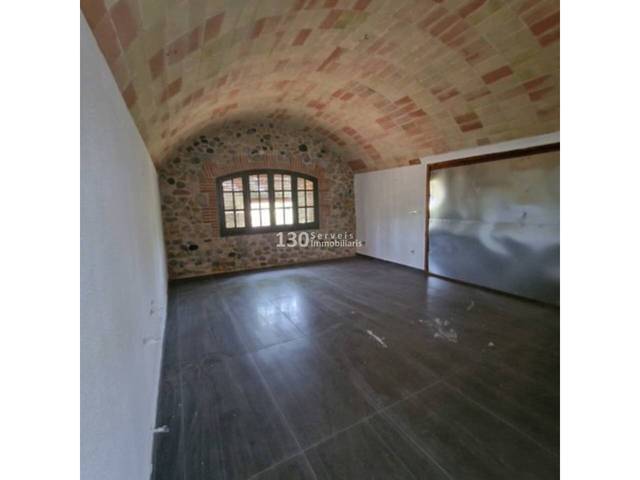 Casa-chalet en Venta en Calle nacional II en Bàscara