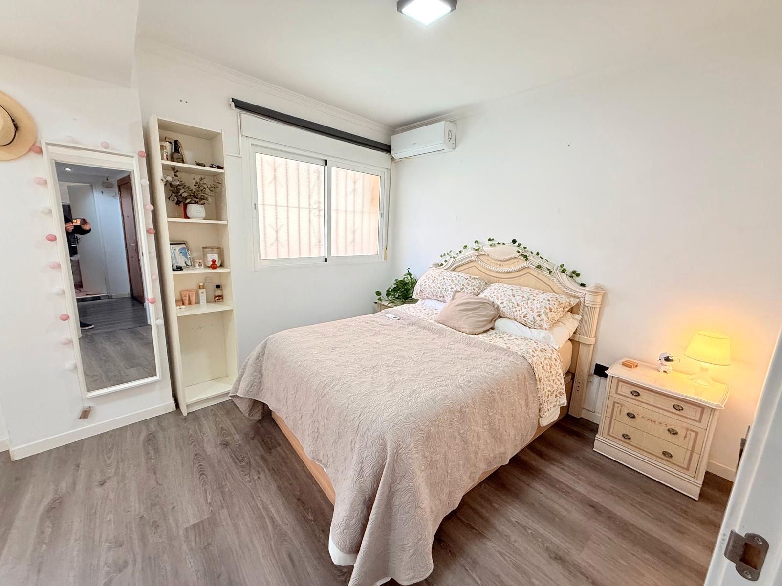 Bedroom of Flat for sale in Málaga Capital  with Air Conditioner, Furnished and Oven