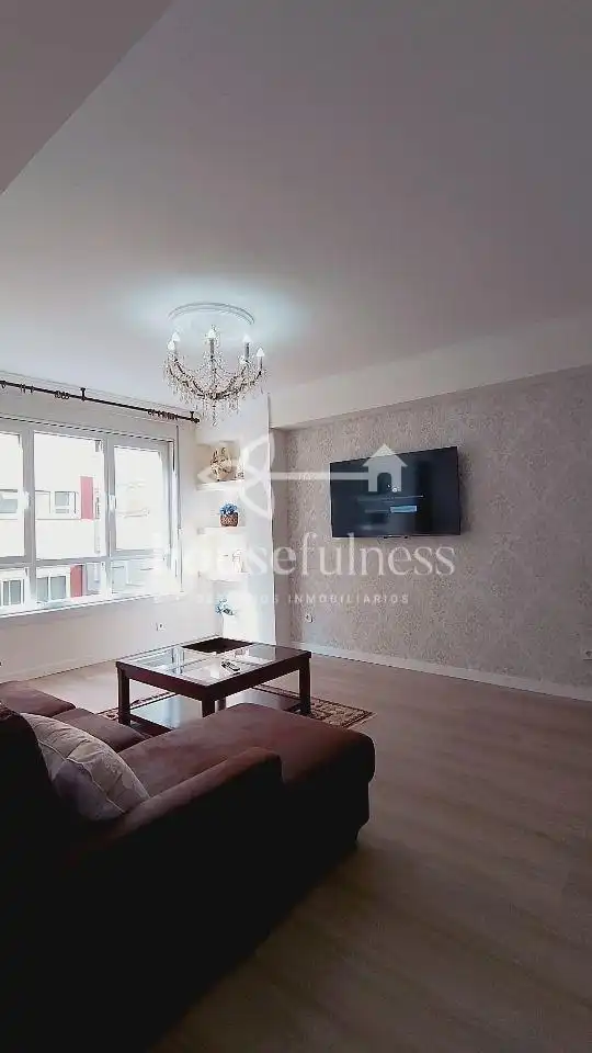 Sala de estar de Piso de alquiler en Ferrol con Aire acondicionado, Calefacción y Terraza