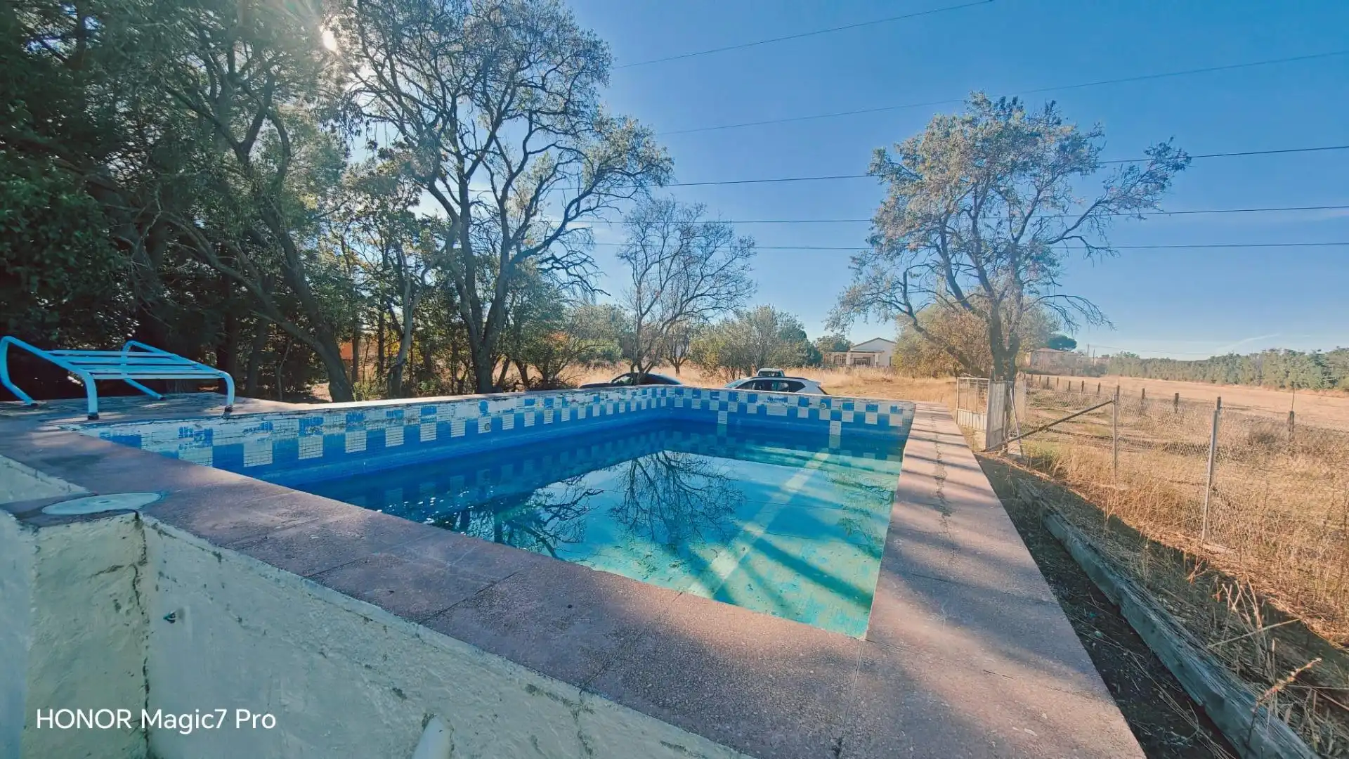 Piscina de Finca rústica en venda en Urbanización Siglo XXI - Carretera de Villalpando