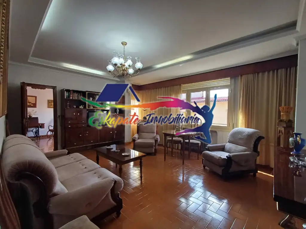 Sala de estar de Edificio en venta en Villacañas