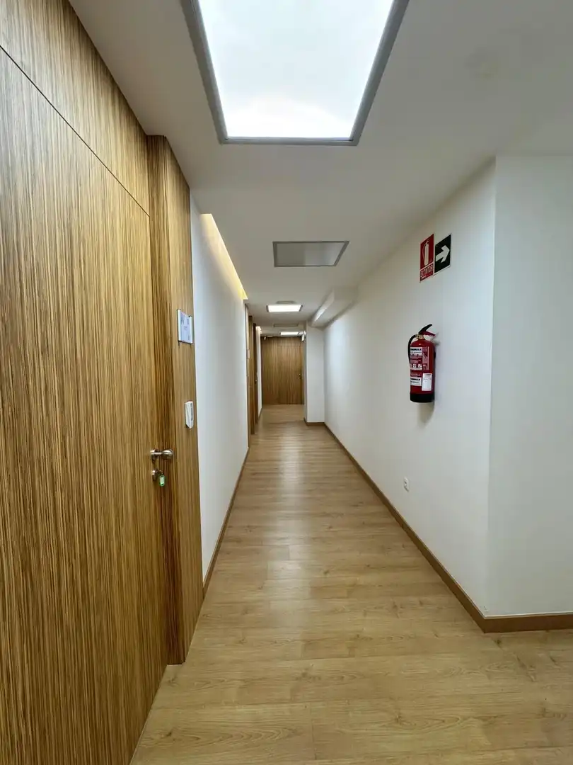 Office space with lift to rent in Poeta Querol, imagen 10