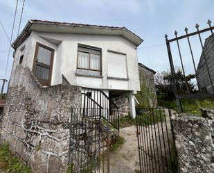 Exterior view of Single-family semi-detached for sale in San Amaro