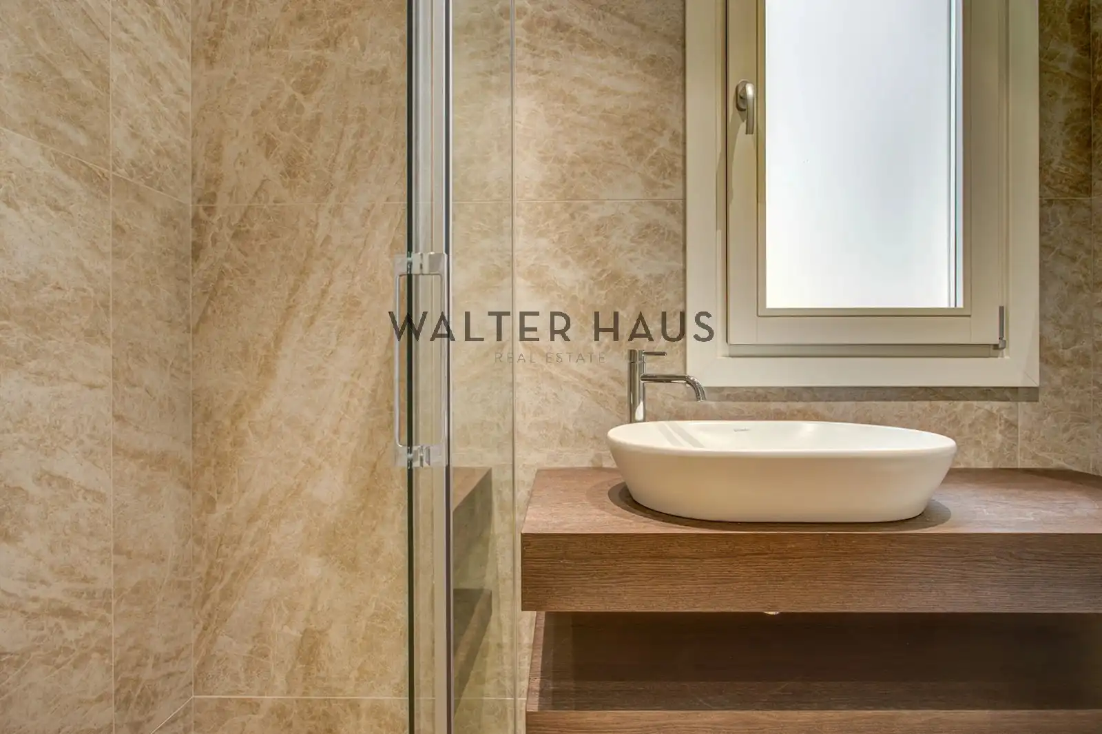 Wohnung mit Balkon zum Verkauf in Carrer d'Enric Granados, imagen 11