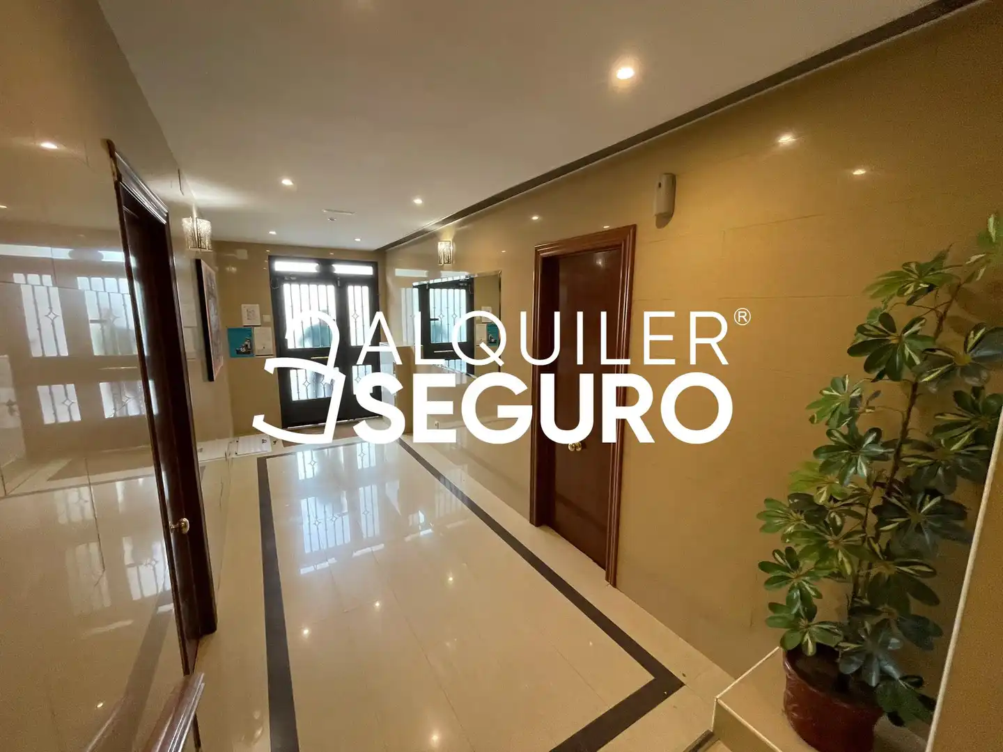 Flat with lift to rent in de Antonio López, imagen 16