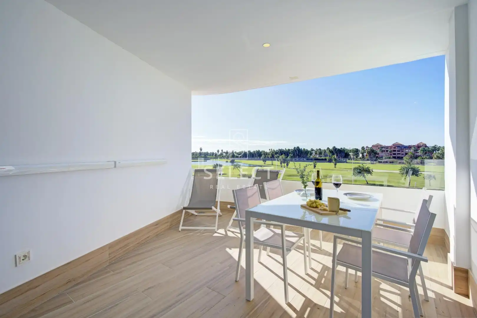 Terrasse von Wohnungen zum Verkauf in Motril mit Klimaanlage, Heizung und Terrasse