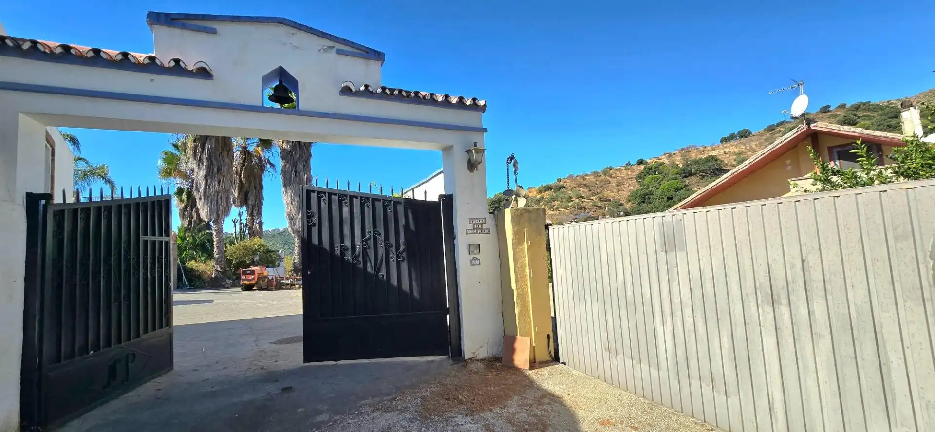 House with pool for sale in Ojén pueblo, imagen 2