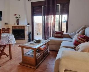 Wohnzimmer von Wohnungen zum verkauf in Fondón mit Klimaanlage und Terrasse