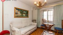 Bedroom of Flat for sale in  Madrid Capital