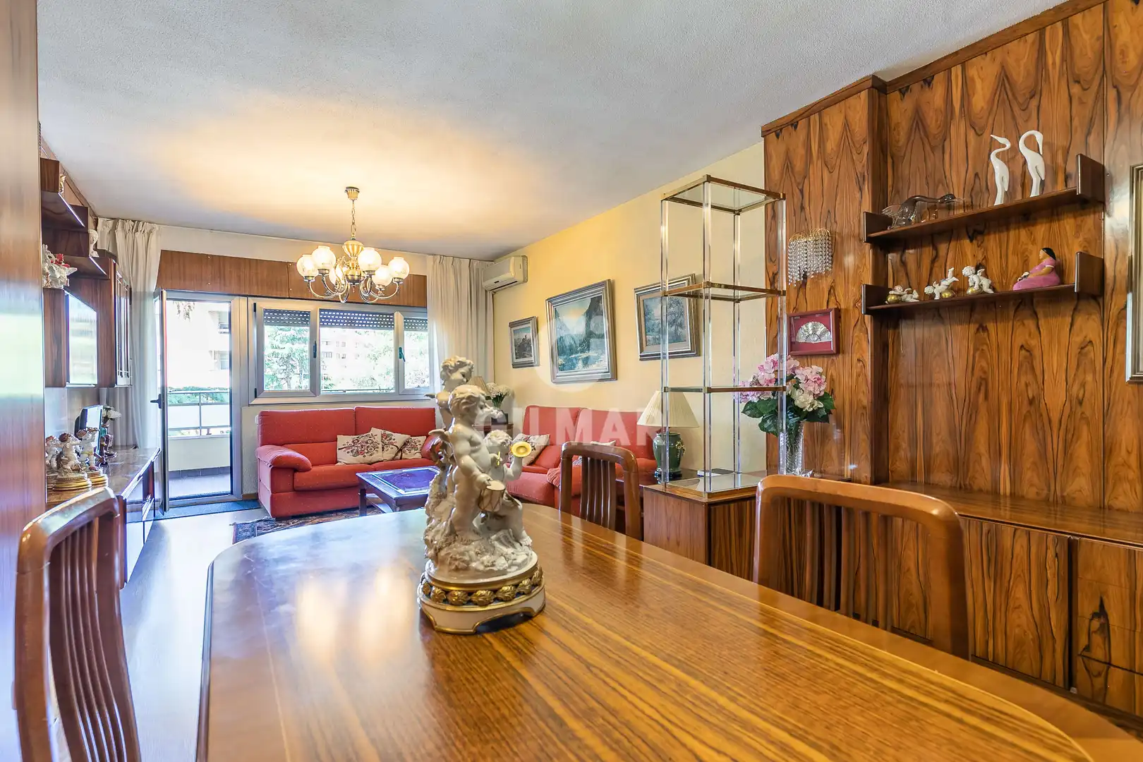 Comedor de Piso en venta en Madrid con Calefacción, Jardín privado y Piscina