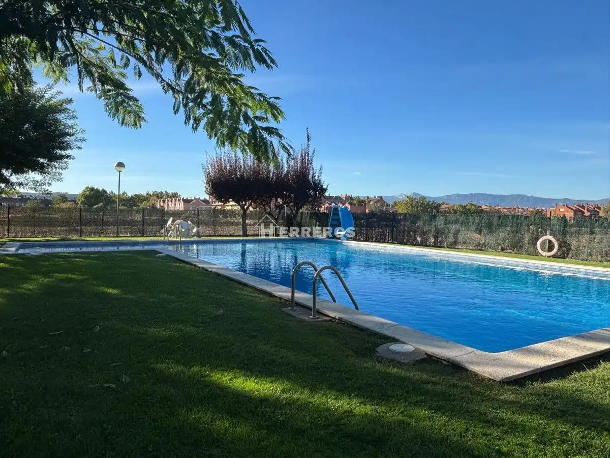 Casa a schiera con piscina in vendita a avda. de madrid, imagen 48