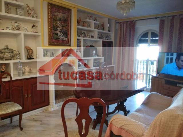 Casa-chalet en Venta en Campo de la Verdad - Miraflores