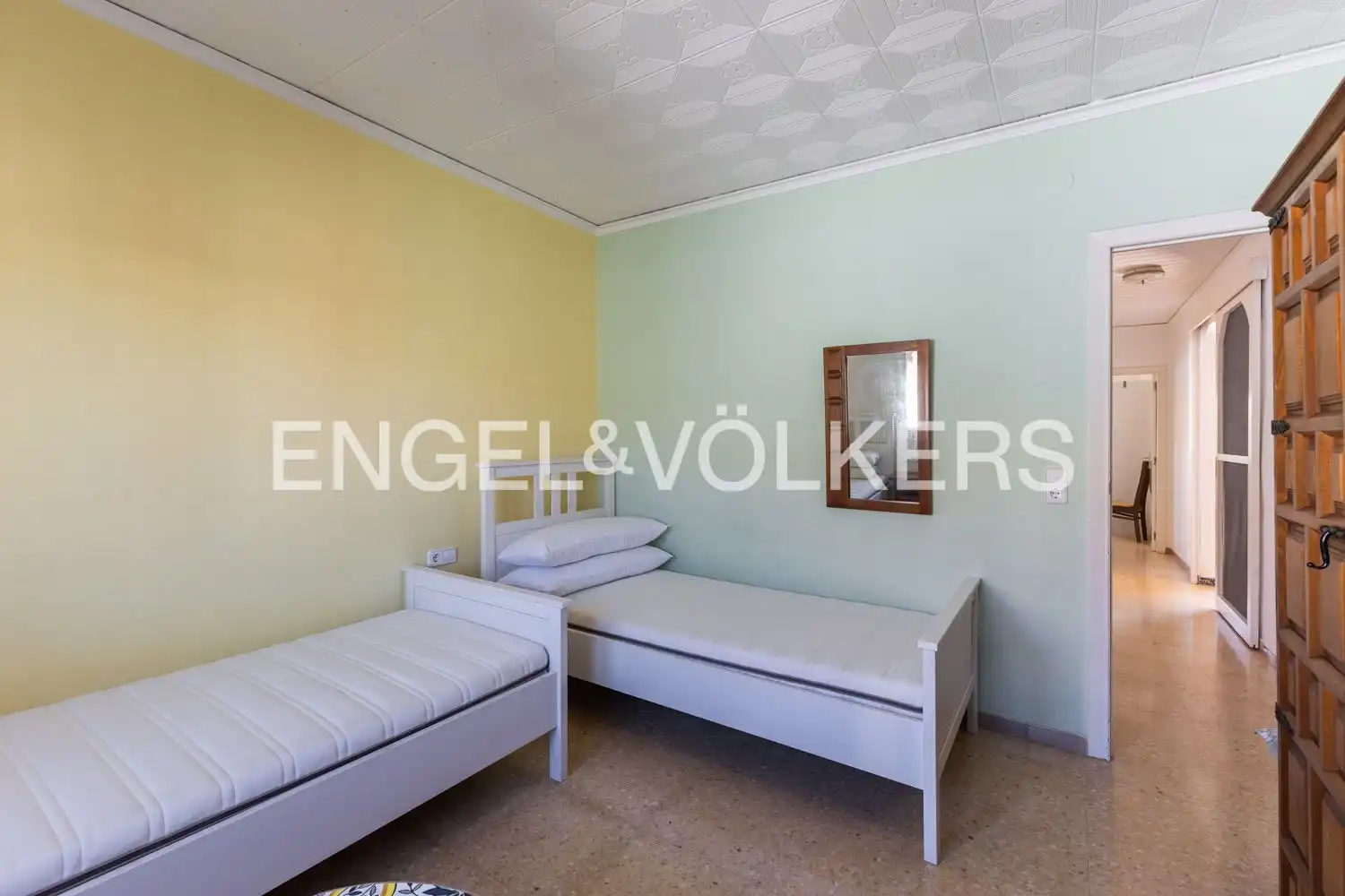 Dormitori de Casa o xalet en venda en Sagunto / Sagunt amb Aire condicionat, Calefacció i Jardí privat
