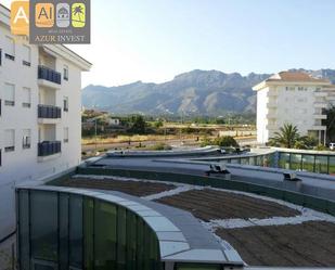 Vista exterior de Apartament de lloguer en Altea amb Calefacció i Balcó