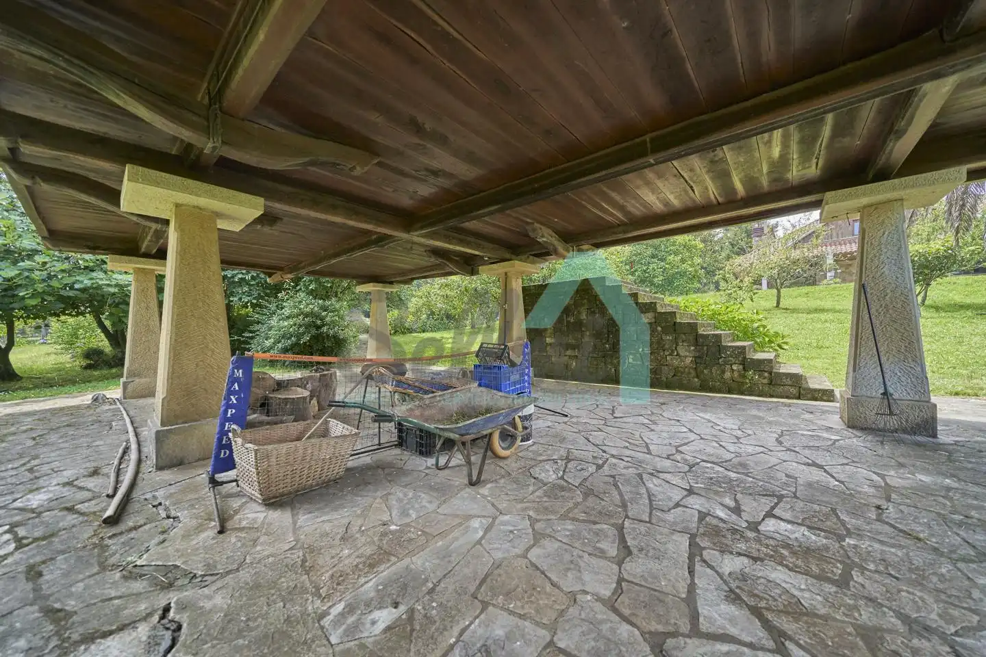 Terrassa de Casa o xalet en venda en Gijón  amb Aire condicionat, Jardí privat i Parquet