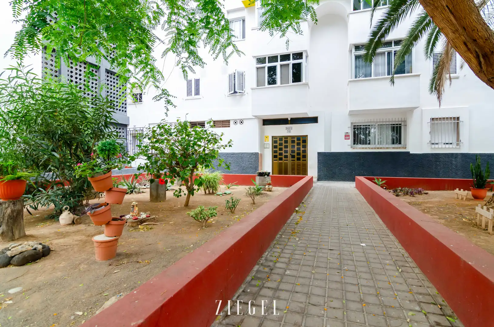 Exterior view of Flat for sale in Las Palmas de Gran Canaria  with Private garden and Storage room