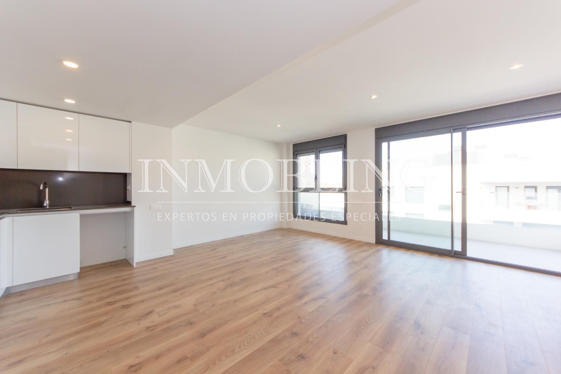 Living room of Flat for sale in Mataró  with Heating, Terrace and Balcony