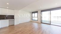 Living room of Flat for sale in Mataró  with Heating, Terrace and Balcony