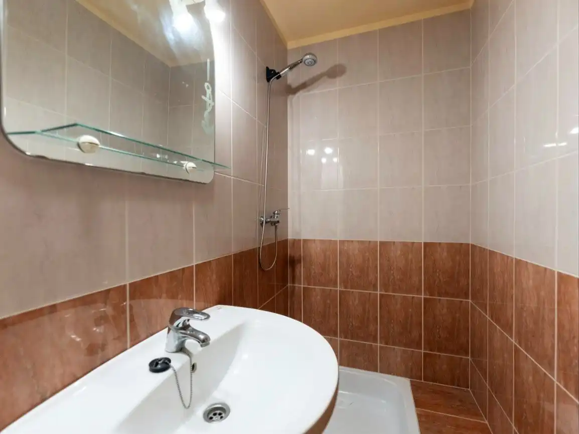 Bathroom of Houses for sale in Cuesta de la Villa